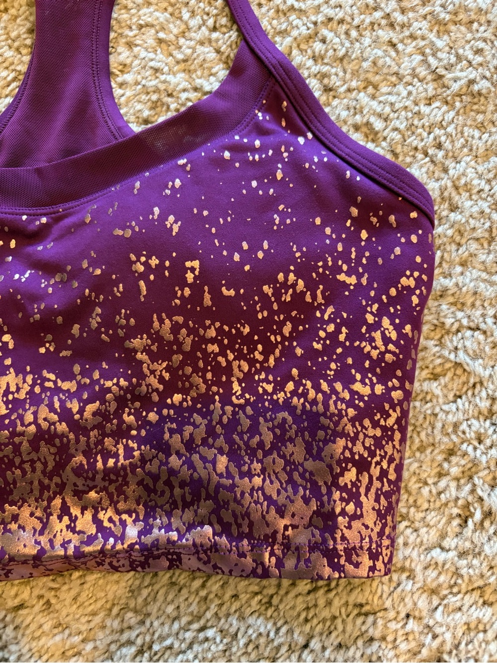 Purple cropped sports bra top with coppery print - Picture 3 of 7
